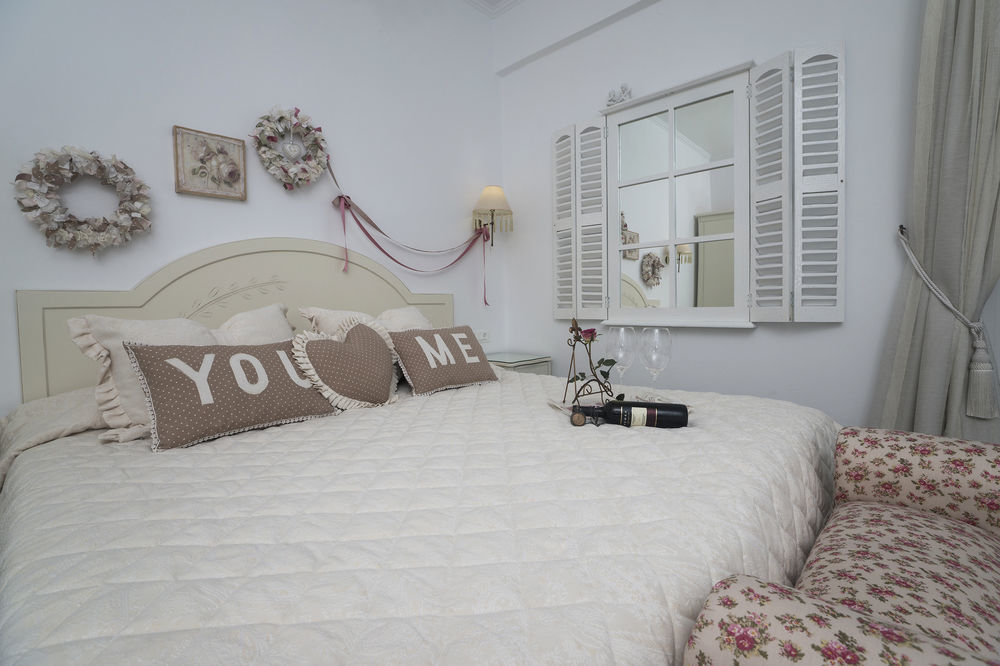 Anni Art Apartments Каливес Екстериор снимка