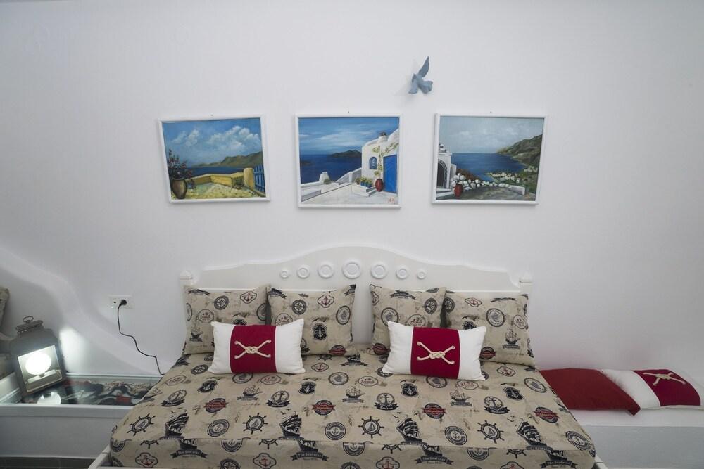 Anni Art Apartments Каливес Екстериор снимка